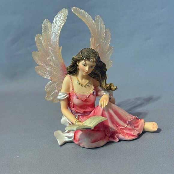 Vintage Angel Around Us Figurine Fairy Munro Pixie Elf Gift 2004 Knowledge Glen - Picture 1 of 4